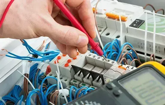 Professional electrician in Beckenham